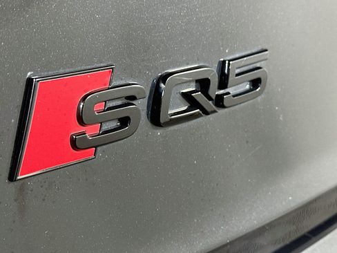 Used 2024 Audi SQ5 Premium Plus w/ Premium Plus Package AWD/4WD image 28