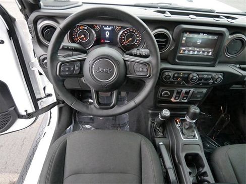 Used 2023 Jeep Wrangler Sport S image 11