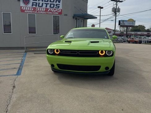 Used 2023 Dodge Challenger SXT AWD/4WD image 20