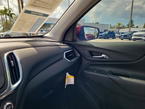 Certified 2024 Chevrolet Equinox LT image 28