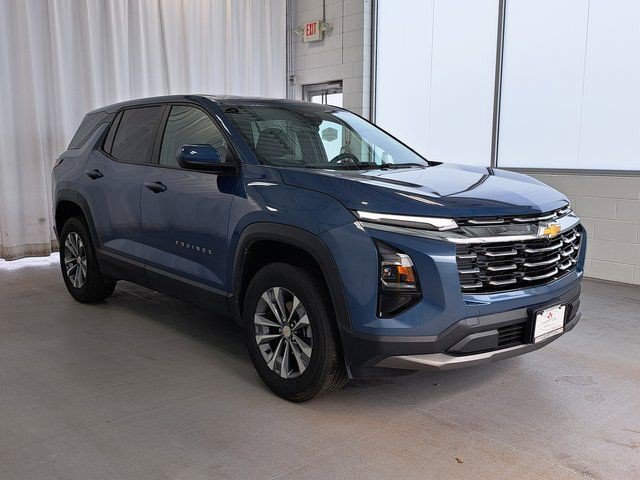 Used 2025 Chevrolet Equinox LT FWD image 4