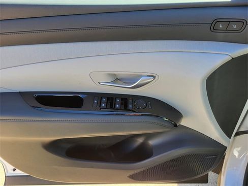 New 2026 Hyundai Tucson Limited image 15