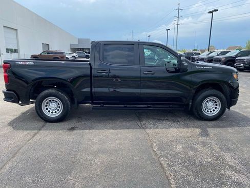 New 2026 Chevrolet Silverado 1500 W/T w/ WT Value Package AWD/4WD image 32