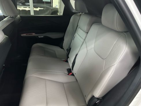 Used 2024 Lexus RX 350 w/ Convenience Package AWD/4WD image 25