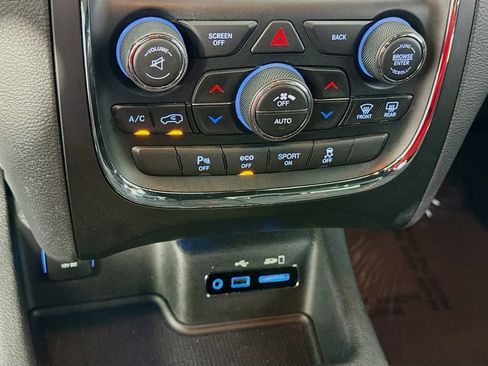 Used 2016 Dodge Durango R/T w/ Technology Group image 18