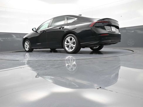Certified 2024 Honda Accord LX image 30