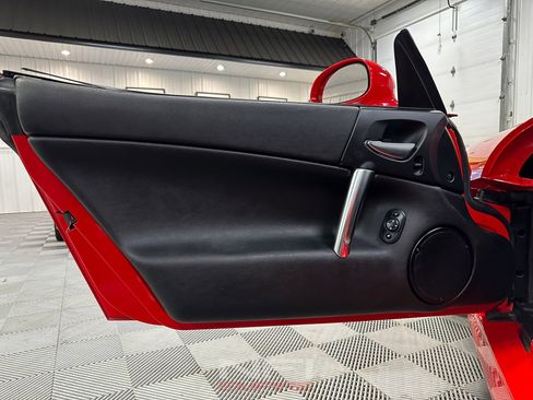 Used 2004 Dodge Viper SRT-10 image 39