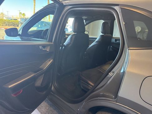 Used 2023 Ford Escape ST-Line w/ Tech Pack #1 image 16