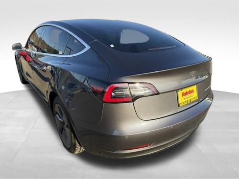 Used 2018 Tesla Model 3 Long Range image 8