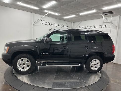 Used 2014 Chevrolet Tahoe LT w/ Suspension Package, Off-Road image 4