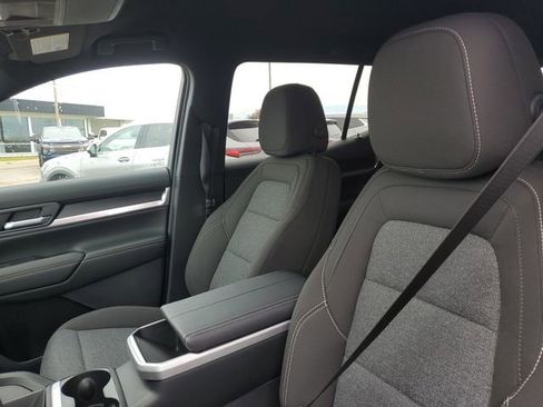 New 2026 GMC Terrain Elevation w/ Black Edition FWD image 5