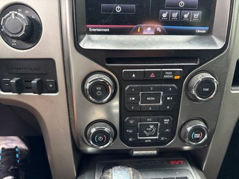 Used 2013 Ford F150 Raptor w/ Luxury Equipment Group AWD/4WD image 24