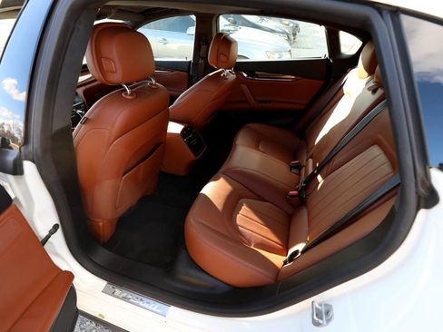 Used 2017 Maserati Quattroporte S Q4 image 10