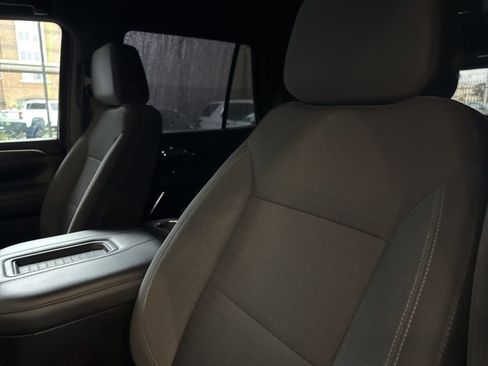 Used 2023 Chevrolet Tahoe LS image 8