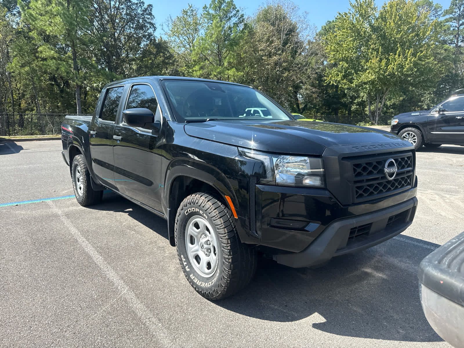 Used 2023 Nissan Frontier S w/ Technology Package RWD image 1
