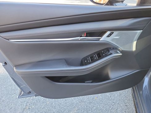 New 2026 MAZDA MAZDA3 2.5 S Hatchback w/ Premium Pkg image 17