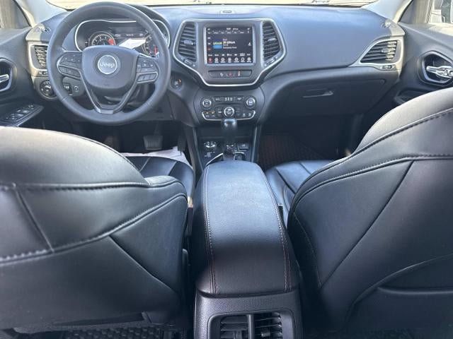 Used 2021 Jeep Cherokee Trailhawk w/ Comfort/Convenience Group AWD/4WD image 16