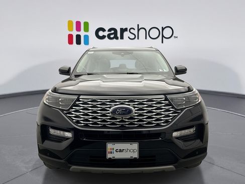 Used 2024 Ford Explorer Platinum w/ Technology Package AWD/4WD image 8