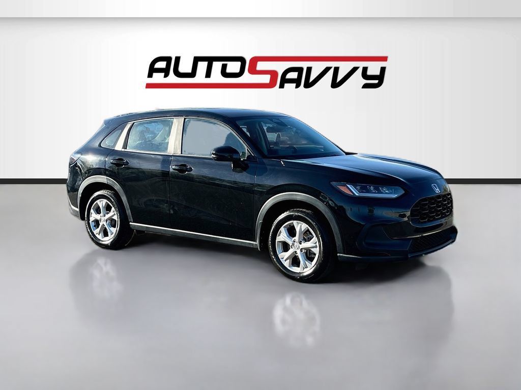 Used 2024 Honda HR-V LX image 1