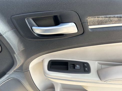 Certified 2023 Chrysler 300 Touring L w/ Popular Equipment Group image 14