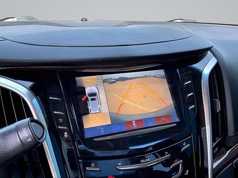 Used 2020 Cadillac Escalade Luxury AWD/4WD image 20