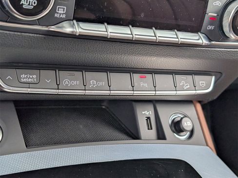 Used 2024 Audi Q5 2.0T Premium Plus w/ Premium Plus Package image 18