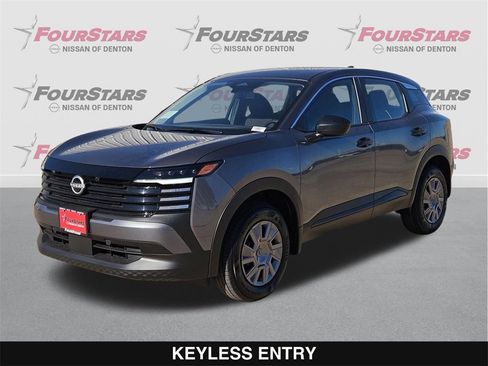 New 2026 Nissan Kicks S image 9