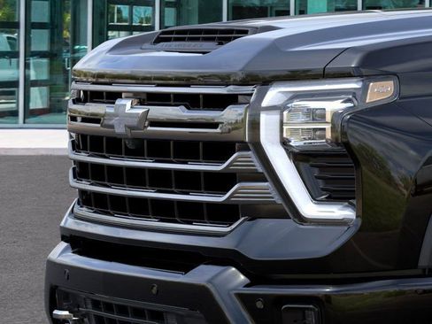 New 2026 Chevrolet Silverado 2500 High Country w/ Midnight Edition AWD/4WD image 13