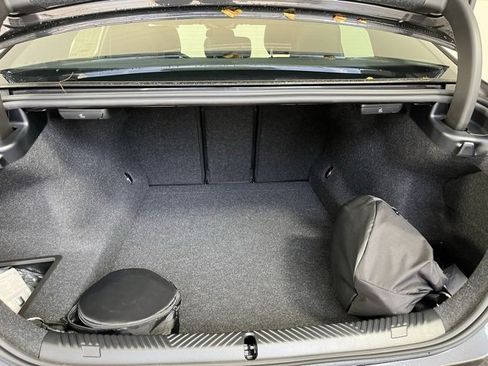 New 2026 BMW 550e xDrive 550e xDrive image 21