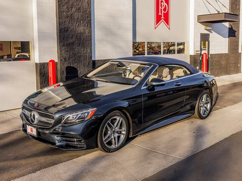 Used 2018 Mercedes-Benz S 560 Cabriolet image 35