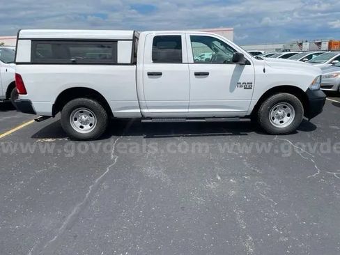 Used 2019 RAM 1500 Tradesman AWD/4WD image 10