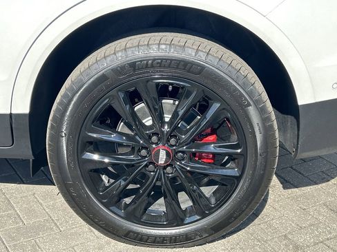 New 2025 Cadillac XT5 Sportv w/ LPO, Red Accent Package image 29