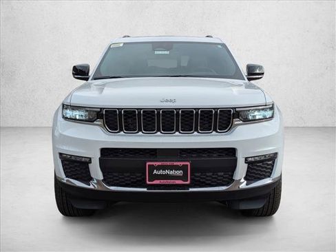 New 2025 Jeep Grand Cherokee L Limited image 5