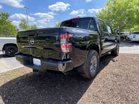 New 2026 Nissan Frontier SV w/ SV Convenience Package RWD image 8