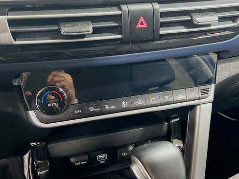 Certified 2023 Kia Seltos S image 15