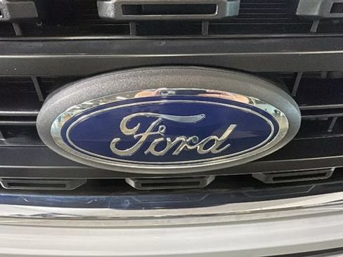 Used 2023 Ford F150 XLT AWD/4WD image 8