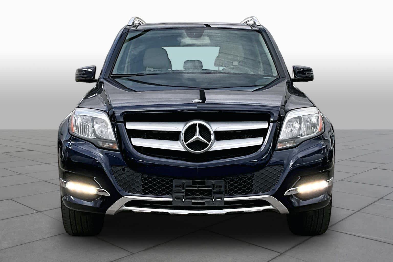 Used 2015 Mercedes-Benz GLK 350 2WD image 4