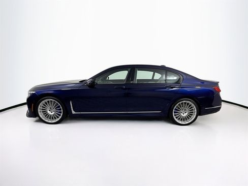 Used 2022 BMW ALPINA B7 xDrive image 4