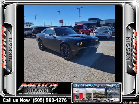Used 2021 Dodge Challenger SXT w/ Blacktop Package image 4