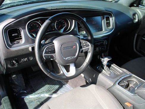 Used 2016 Dodge Charger R/T RWD image 13