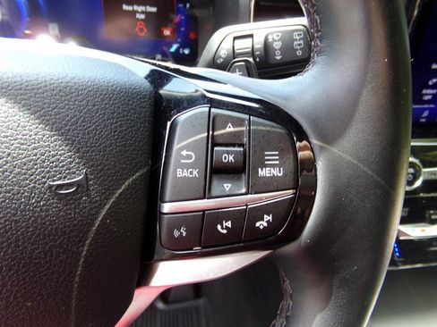 Used 2021 Ford Explorer Platinum w/ Equipment Group 601A AWD/4WD image 42