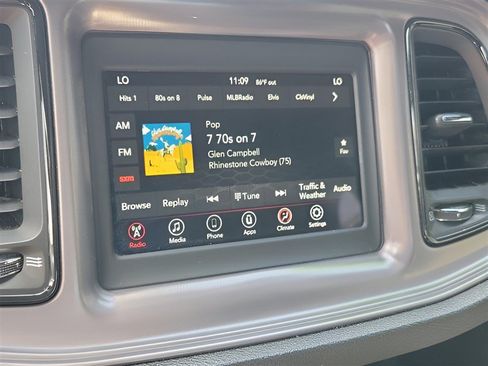 Used 2023 Dodge Challenger SXT RWD image 26