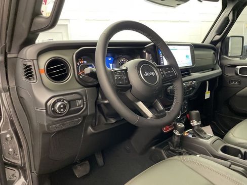 New 2026 Jeep Gladiator Mojave image 14