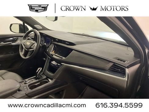 Certified 2024 Cadillac XT5 Premium Luxury w/ Technology Package AWD/4WD image 22