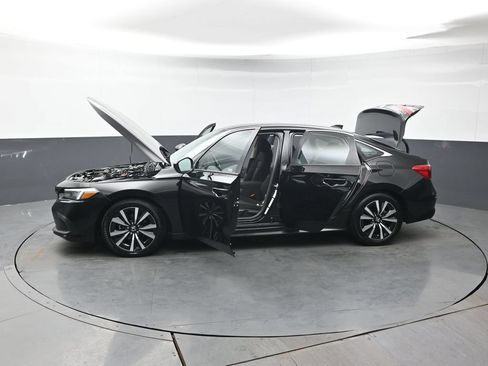 Used 2024 Honda Civic EX image 42