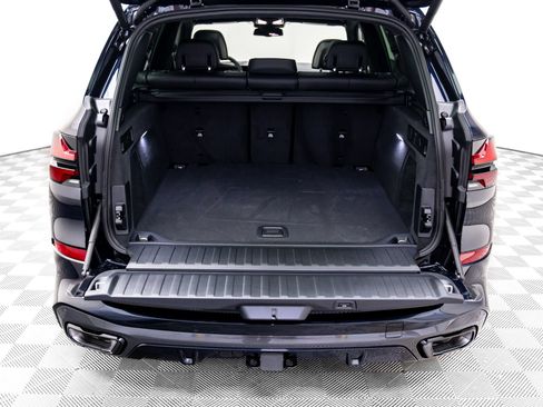 Used 2026 BMW X5 xDrive40i AWD/4WD image 31