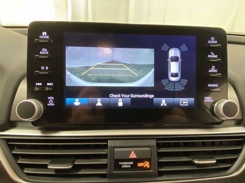 Used 2022 Honda Accord EX-L image 16