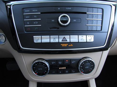 Used 2018 Mercedes-Benz GLE 350 4MATIC image 7