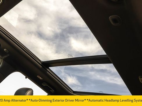 New 2025 Jeep Grand Cherokee Limited w/ Luxury Tech Group II image 7