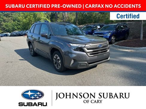 Used 2026 Subaru Forester Premium AWD/4WD image 2